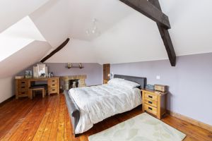 Photo 1- click for photo gallery